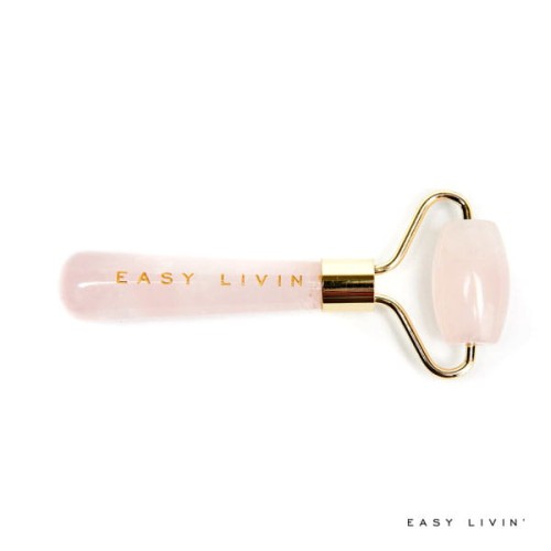 Jasnoróżowy mini roller Easy Livin do masażu twarzy z różowego kwarcu
