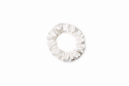 Jedwabna gumka do włosów Easy Livin w kolorze białym